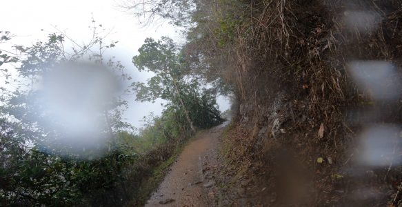 Cap Noir, Fêt Kaf und furchteinflössende Regenfluten