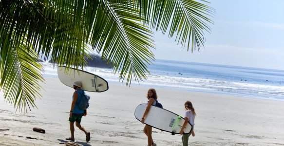 It’s a beautiful day…lalalala – surf lessons in Costa Rica