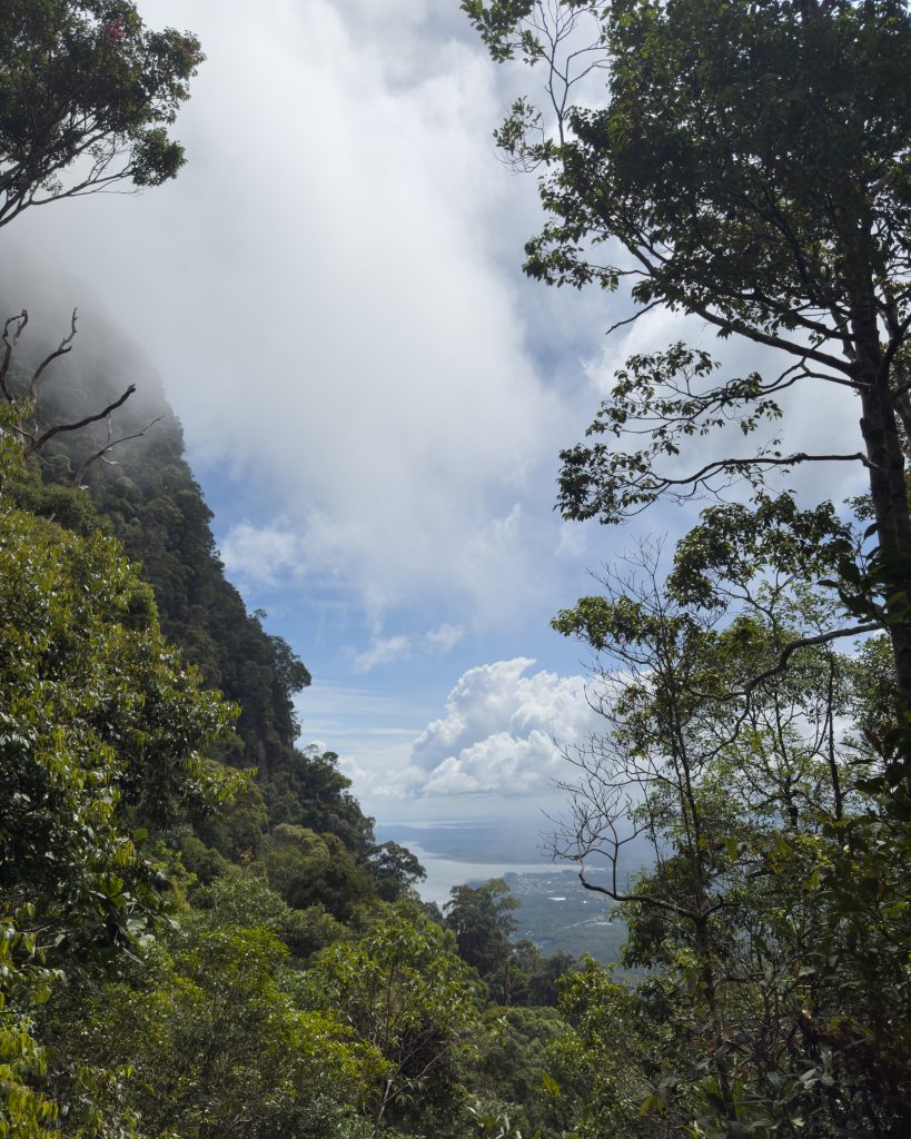 Gunung Santubong Wanderung