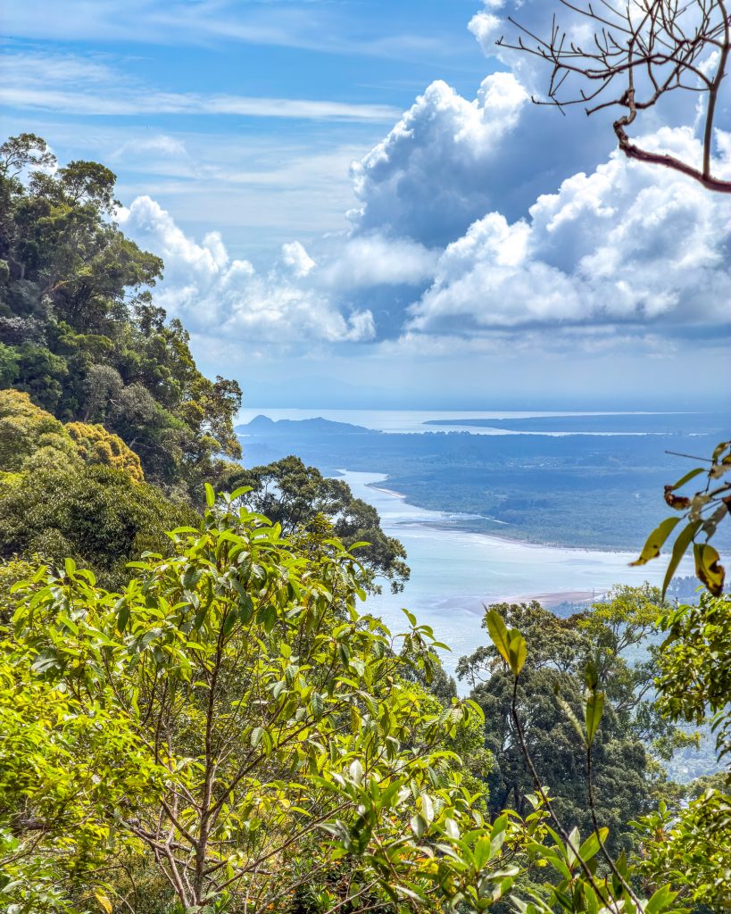 Gunung Santubong Wanderung