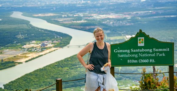 Gunung Santubong Besteigung: Anspruchsvolle Dschungelwanderung in Borneo